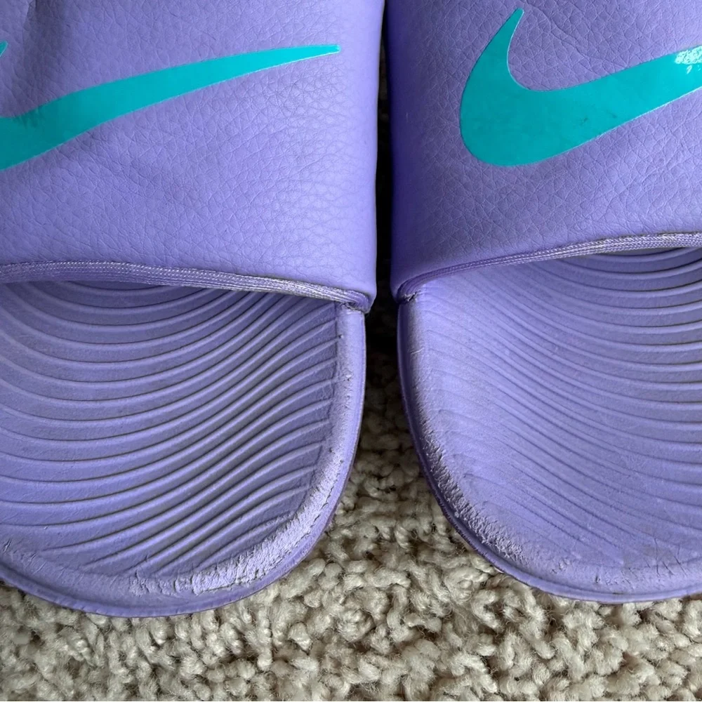 Nike comfortable lavender